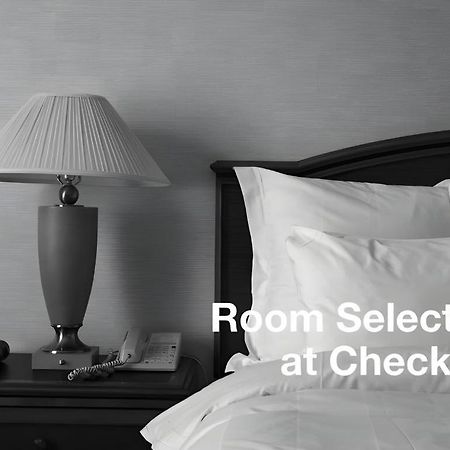 Great Eastern Hotel Кесон-Сити Экстерьер фото