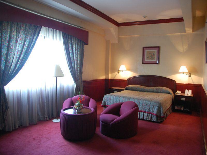 Great Eastern Hotel Кесон-Сити Экстерьер фото